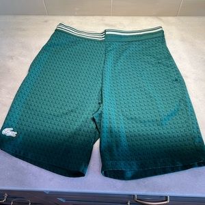 Lacoste Men’s Jacquard Unlined Tennis Short Swing and White